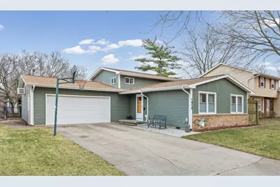 1818 Stratford Drive, Champaign, IL 61821 - Photo 1