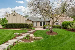 1401 Golden Bell Ct, Downers Grove, IL 60515 - Photo 1