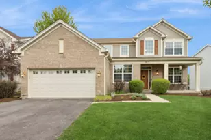 4871 Thistle Ln, Lake in the Hills, IL 60156 - Photo 1