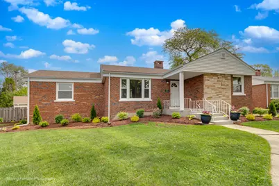 10072 Drury Lane, Westchester, IL 60154 - Photo 1