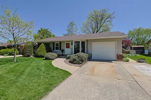 1057 Cedar Ln, Elk Grove Village, IL 60007 - Photo 1
