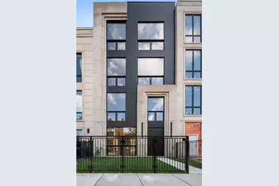 539 W Grant Street, Chicago, IL 60614 - Photo 1