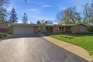 11714 S 82nd Ct, Palos Park, IL 60464 - Photo 1