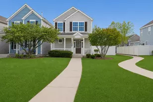 3627 Hyde Park Ct, Elgin, IL 60124 - Photo 1