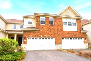 2810 Henley Ln, Naperville, IL 60540 - Photo 1