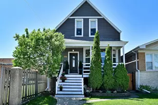 5831 W Leland Ave, Chicago, IL 60630 - Photo 1