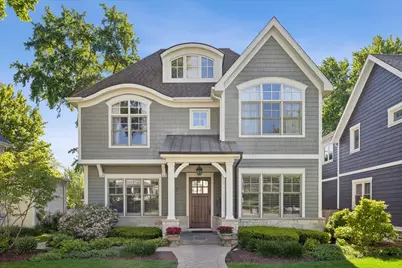 7 S Quincy Street, Hinsdale, IL 60521 - Photo 1