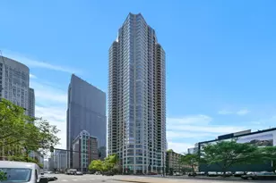400 N La Salle Dr, Chicago, IL 60610 - Photo 1