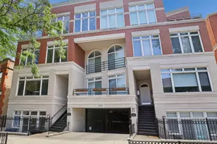 2919 N Burling St, Chicago, IL 60657 - Photo 1