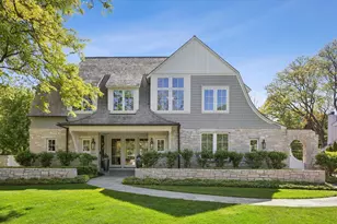 130 N Quincy St, Hinsdale, IL 60521 - Photo 1