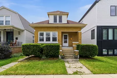 5216 N Liano Avenue, Chicago, IL 60630 - Photo 1
