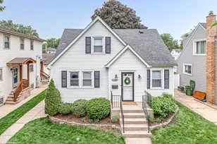 9640 Tulley Ave, Oak Lawn, IL 60453 - Photo 1