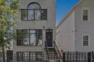 2415 W Palmer St, Chicago, IL 60618 - Photo 1