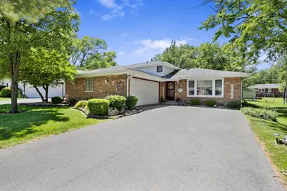 19200 S Champlain Avenue, Glenwood, IL 60425 - Photo 1