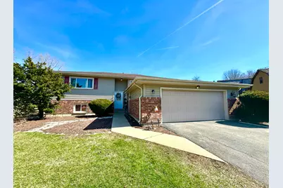 5N087 Mary Court, Saint Charles, IL 60175 - Photo 1