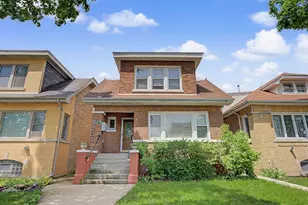4450 N Mango Ave, Chicago, IL 60630 - Photo 1