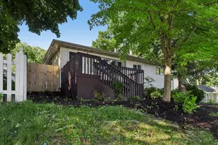 104 E Division St, Lemont, IL 60439 - Photo 1