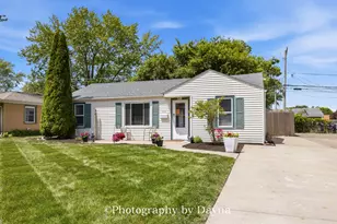 213 Belle Aire Ave, Bourbonnais, IL 60914 - Photo 1