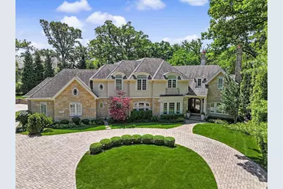 12 Carlisle Drive, Oak Brook, IL 60523 - Photo 1