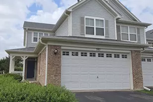 385 Bluegrass Pkwy, Oswego, IL 60543 - Photo 1