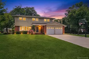 1201 E Barberry Ln, Mount Prospect, IL 60056 - Photo 1
