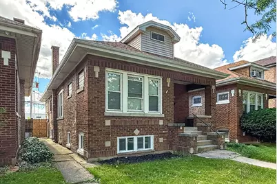 2426 N Neva Avenue, Chicago, IL 60707 - Photo 1