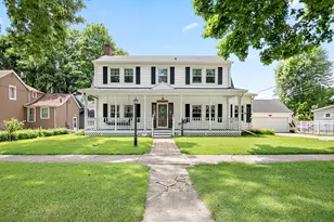 311 W 2nd St, Momence, IL 60954 - Photo 1