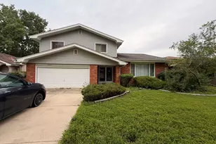 22232 Scott Dr, Richton Park, IL 60471 - Photo 1