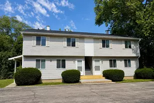 610 Barron Blvd, Grayslake, IL 60030 - Photo 1
