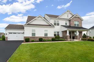 39W466 Norton Lake Dr, Campton Hills, IL 60175 - Photo 1