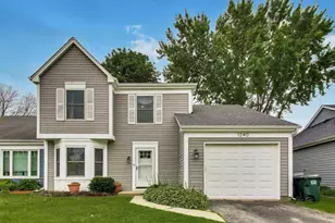 1240 Huntington Dr, Mundelein, IL 60060 - Photo 1