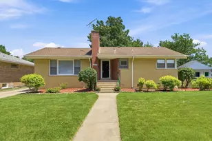10019 S Keeler Ave, Oak Lawn, IL 60453 - Photo 1