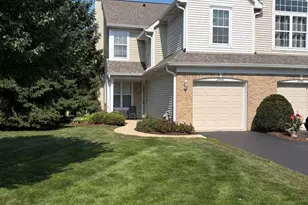 2994 Waters Edge Cir, Aurora, IL 60504 - Photo 1
