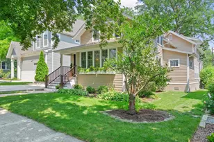 4641 Prince St, Downers Grove, IL 60515 - Photo 1
