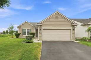 12231 Russet Ln, Huntley, IL 60142 - Photo 1