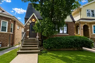 5649 N Moody Ave, Chicago, IL 60646 - Photo 1