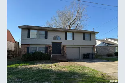 1401 W End Street, Marion, IL 62959 - Photo 1