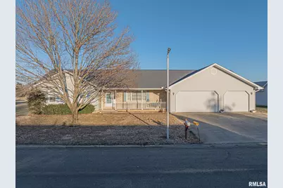 134 Country Club Estates Street, Salem, IL 62881 - Photo 1