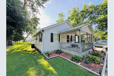 410 S Merritt Street, Odin, IL 62870 - Photo 1