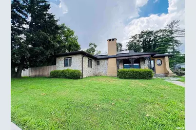 385 3rd Street, Omaha, IL 62871 - Photo 1