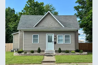 1004 W Chestnut Street, Marion, IL 62959 - Photo 1