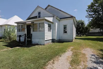 314 S Franklin, Salem, IL 62881 - Photo 1