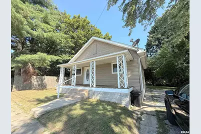 1117 W Cherry Street, Herrin, IL 62948 - Photo 1