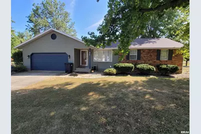 437 Prairie View Drive, Salem, IL 62881 - Photo 1