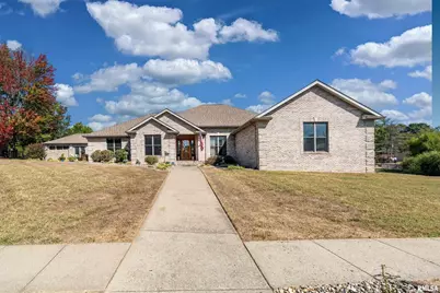 2200 Brentwood Drive, Marion, IL 62959 - Photo 1