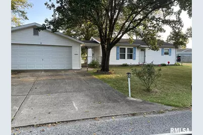 1609 E Hillcrest Avenue, Carmi, IL 62821 - Photo 1