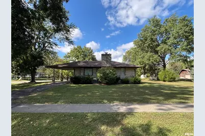 200 W Chestnut Street, Odin, IL 62870 - Photo 1