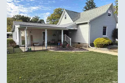 714 Cedar Street, Centralia, IL 62801 - Photo 1