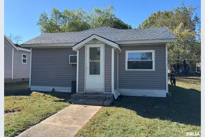 315 S Lackey Street, Salem, IL 62881 - Photo 1