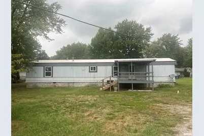 401 N Monroe Street, Kinmundy, IL 62854 - Photo 1